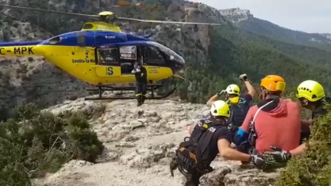 Así fue el rescate de un joven que se cayó en la Cueva de los Chorros