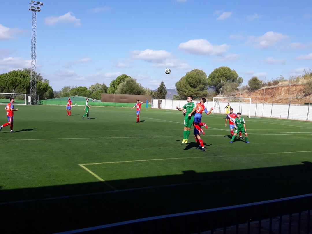 El CD Guadalcacín cae ante el Aroche en un mal partido de los jerezanos El CD Guadalcacín cae ante el Aroche en un mal partido de los jerezanos