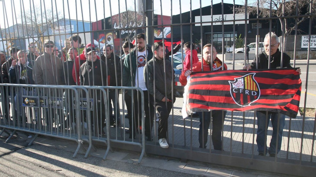 El TAD anula el descenso 'en los despachos' del Reus de 2ªB a Tercera