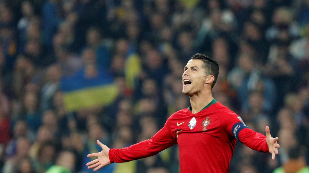 Cristiano Ronaldo rompe una nueva marca y llega a su gol número 700