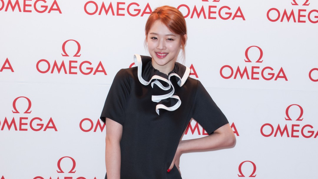 Hallan muerta a Sulli, cantante de K-Pop víctima de ciberacoso