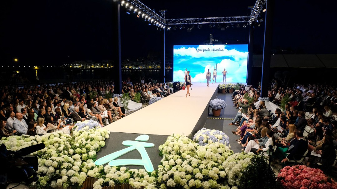 Nuevo reglamento para la moda Adlib
