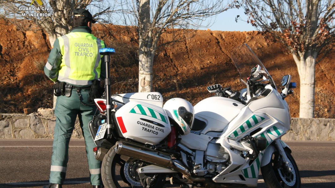 Pillado a 210 km/h por la autopista de Astorga, drogado y bebido