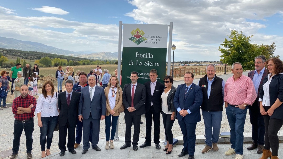 Bonilla de la Sierra oficializa su entrada en 'Los pueblos más bonitos de España'