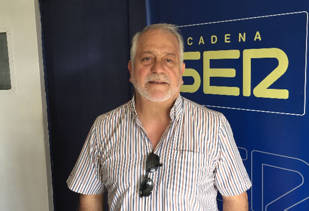 Eduardo Lazcano, presidente de la Sociedad de Remo Castreña.
Eduardo Lazcano, presidente de la Sociedad de Remo Castreña.