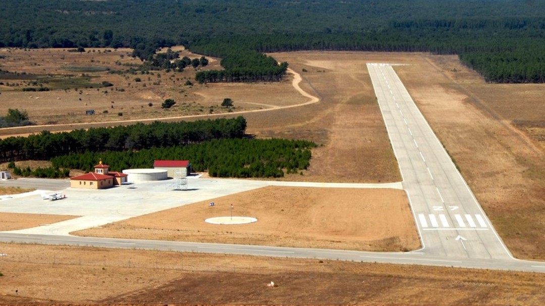 ASDEN asegura que el Aeroparque de Garray se podía haber puesto en marcha de forma inmediata