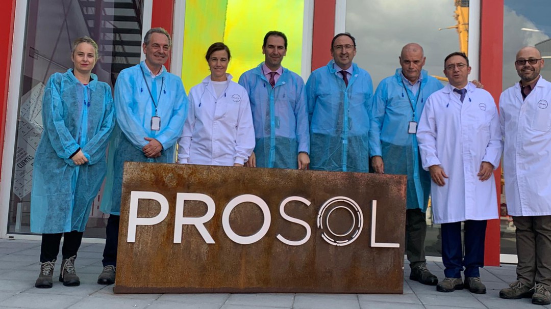 Ayuntamiento y Prosol avanzan en la FP Dual que se impartirá en el Aula del Café del Efides