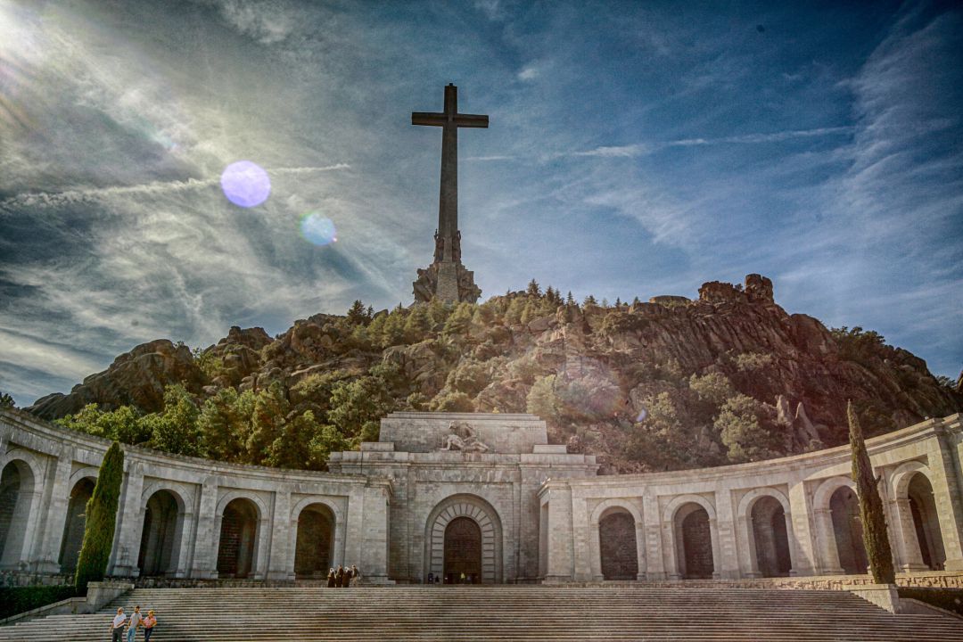 Imagen del Valle de los Caídos, donde está enterrado Francisco Franco Imagen del Valle de los Caídos, donde está enterrado Francisco Franco