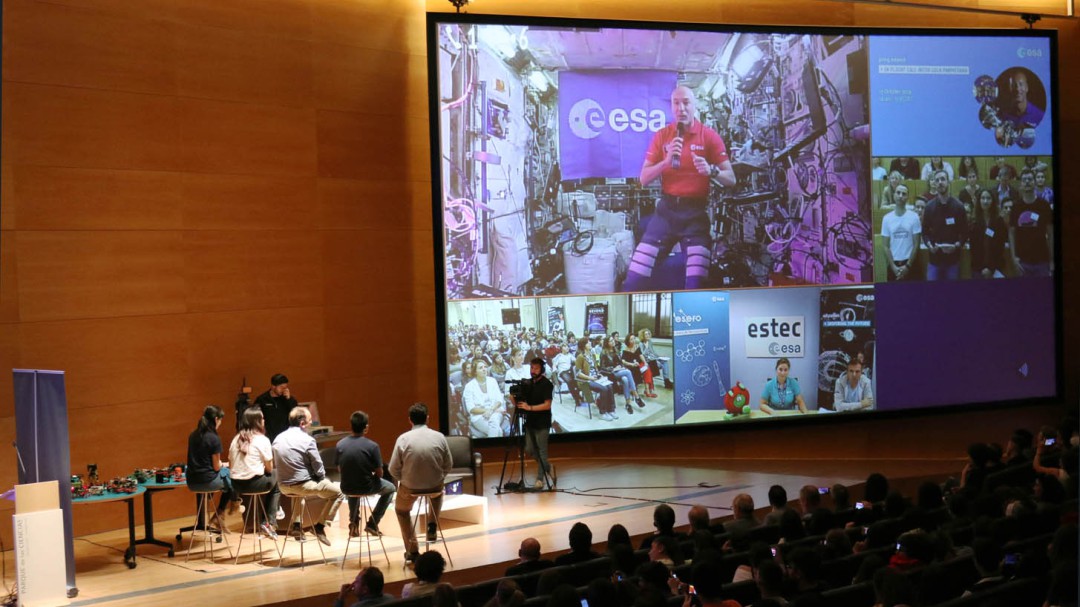 Así contactó Granada con la Estación Espacial Internacional