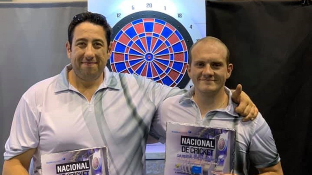 Gonzalo Rubio y Daniel Moreno, campeones de España de dardos por parejas