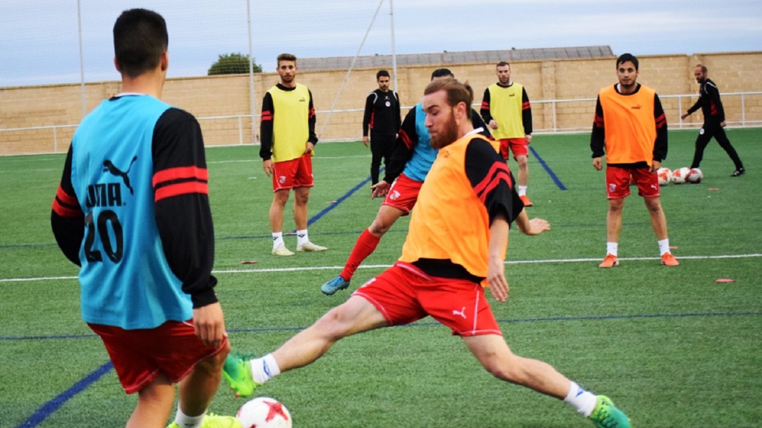 Los jugadores del Zamora CF se niegan a entrenar con la selección regional
