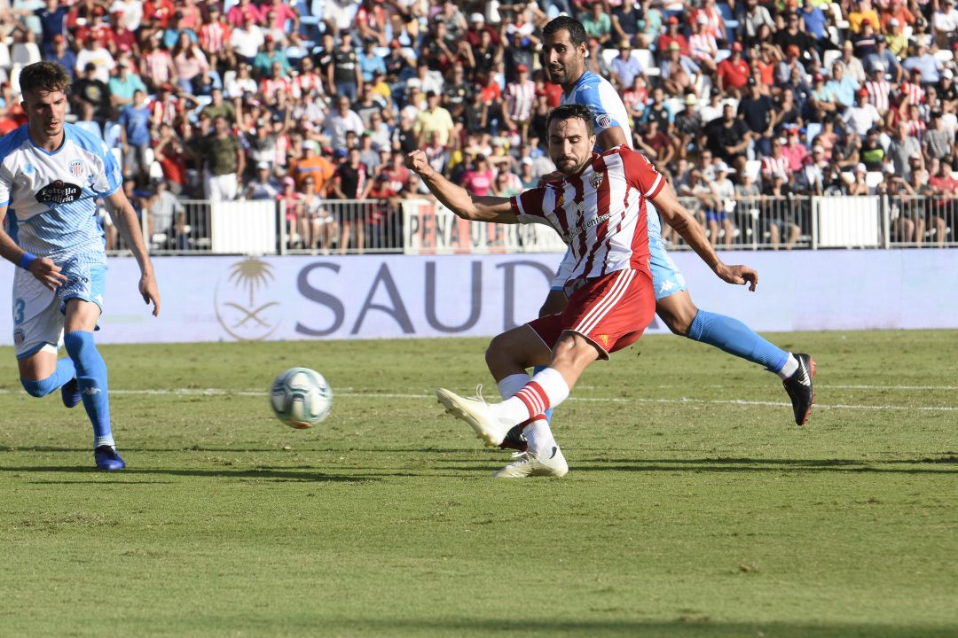 Juan Muñoz en el partido contra el Lugo. Juan Muñoz en el partido contra el Lugo.