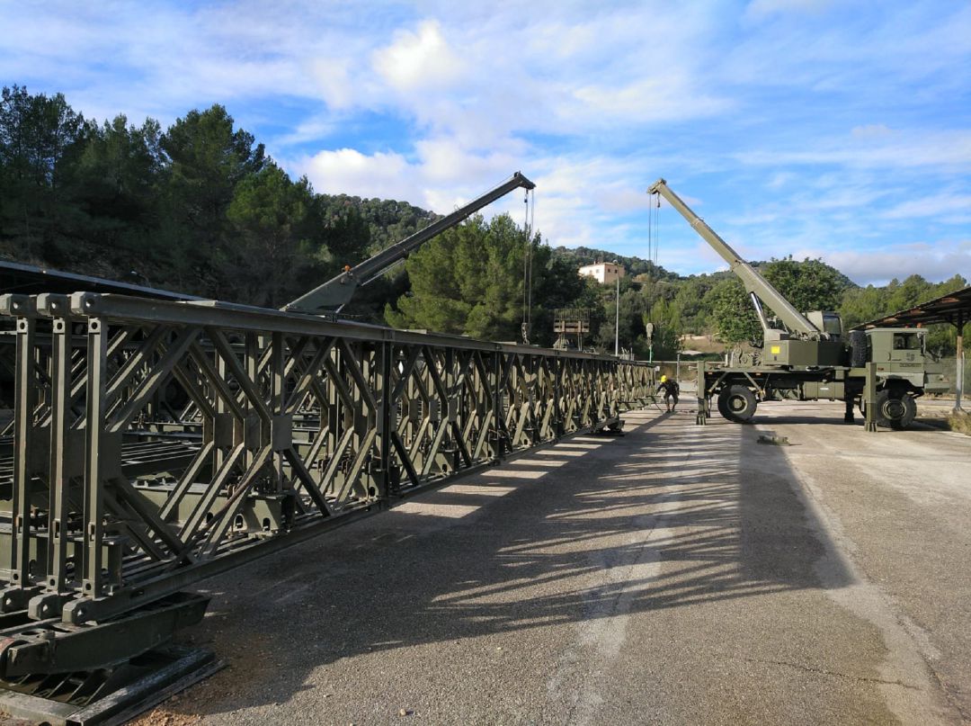 Puente provisional militar Puente provisional militar