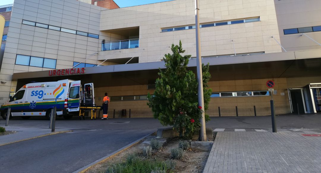 Acceso a las urgencias del hospital de Jaén. Acceso a las urgencias del hospital de Jaén.