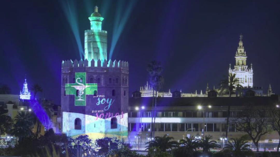 La Torre del Oro, telón para un mapping sobre la I Vuelta al Mundo