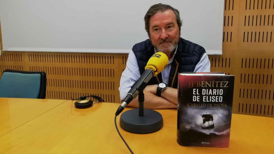 J.J. Benítez: "El Santo Cáliz de València es falso"