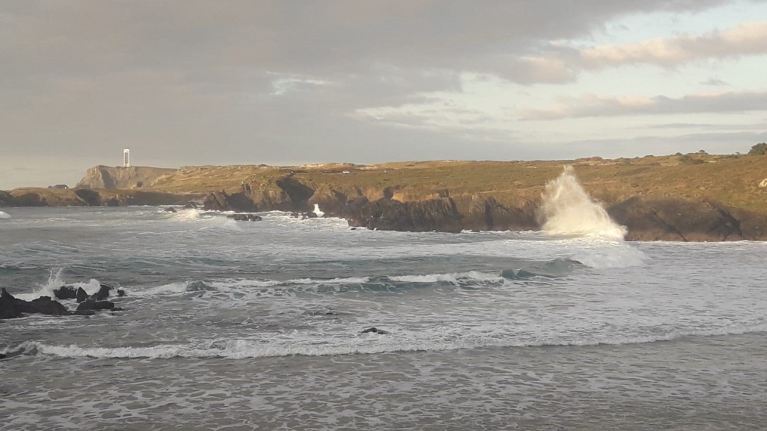 Parte del litoral de la provincia de A Coruña, en aviso amarillo en el mar