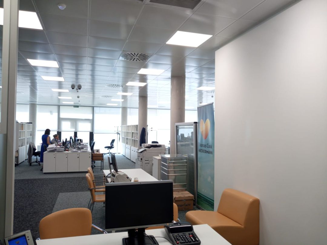 Quiebra Thomas Cook: Un centenar de empleados de Palma pide la baja voluntaria de Thomas Cook Quiebra Thomas Cook: Un centenar de empleados de Palma pide la baja voluntaria de Thomas Cook