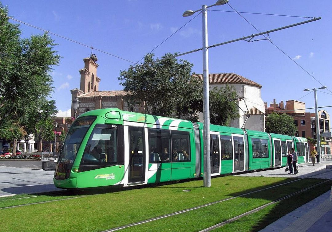 Los paros regresan a primera hora al Tranvía