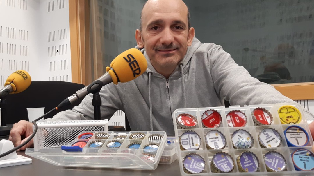 Las chapas le plantan cara al FIFA