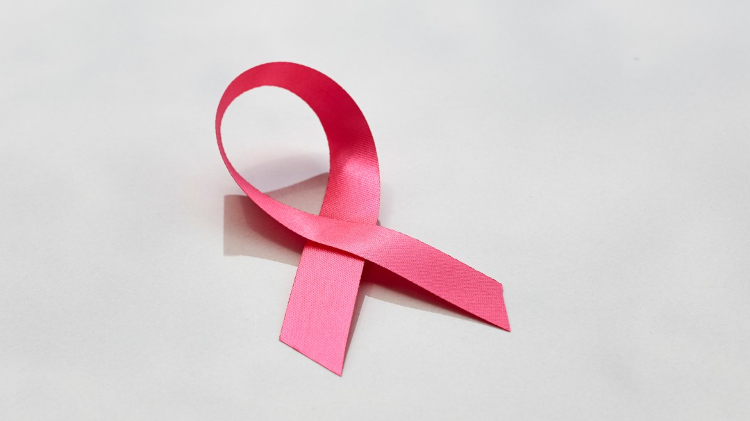 Los 'caza genes' contra el cáncer de mama