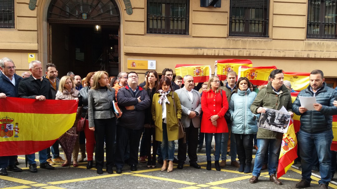 Los policías asturianos respaldan a sus compañeros desplegados en Cataluña