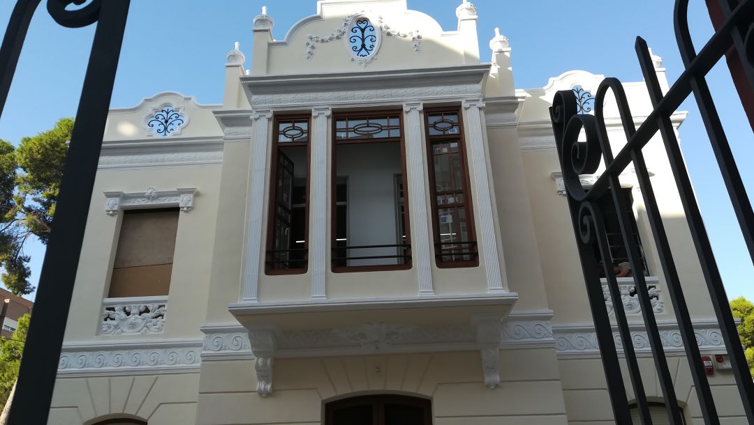 Oficinas de Idelsa en la Casa Grande del Jardín de la Música de Elda Oficinas de Idelsa en la Casa Grande del Jardín de la Música de Elda