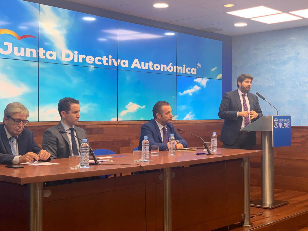 El PP pedirá que se apruebe este viernes un Real Decreto para el Mar Menor El PP pedirá que se apruebe este viernes un Real Decreto para el Mar Menor