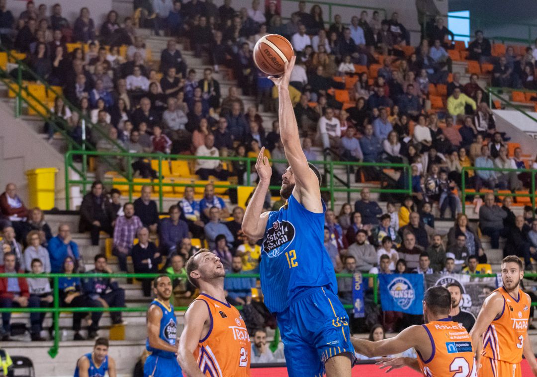 El COB lo intentó, pero no fue suficiente y sumaron la primera derrota de la temporada El COB lo intentó, pero no fue suficiente y sumaron la primera derrota de la temporada