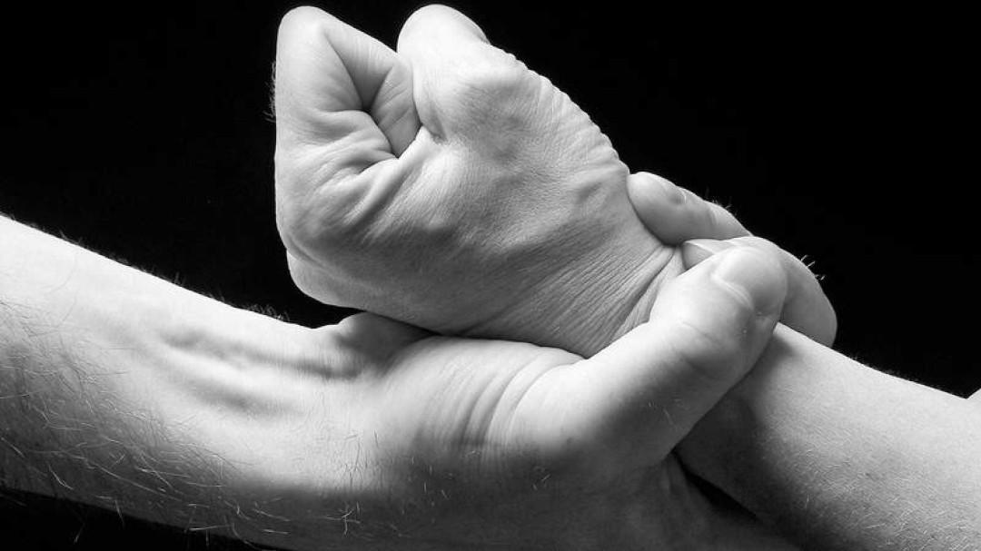 Detenido un hombre de 40 años por agredir a su mujer en Durango