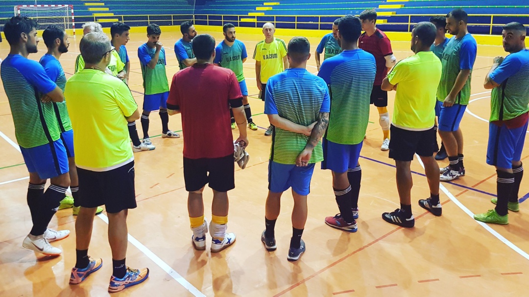 "Excepto el sábado, me alegraré de cada punto que sume el Santiago Futsal"