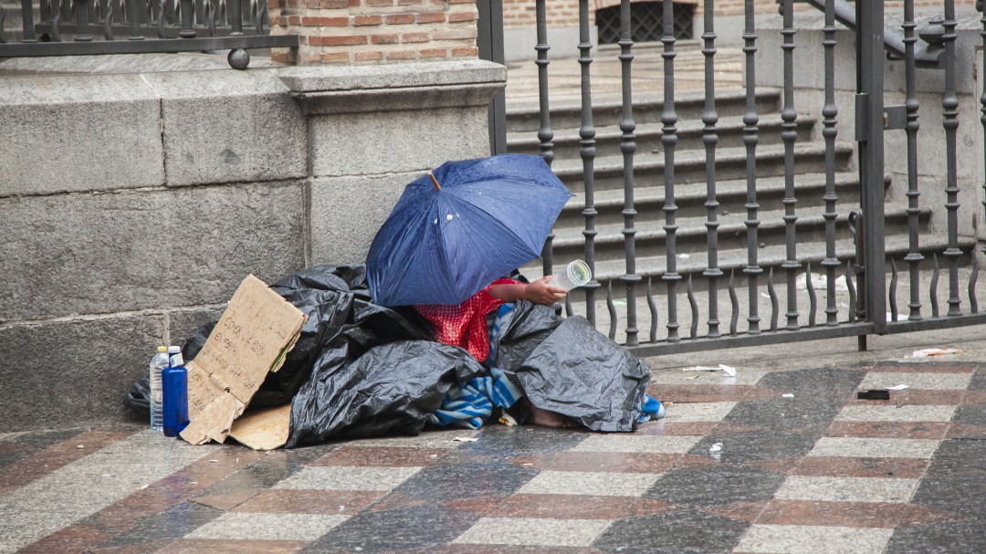 269.000 personas viven en Madrid con la preocupación de sobrevivir cada día