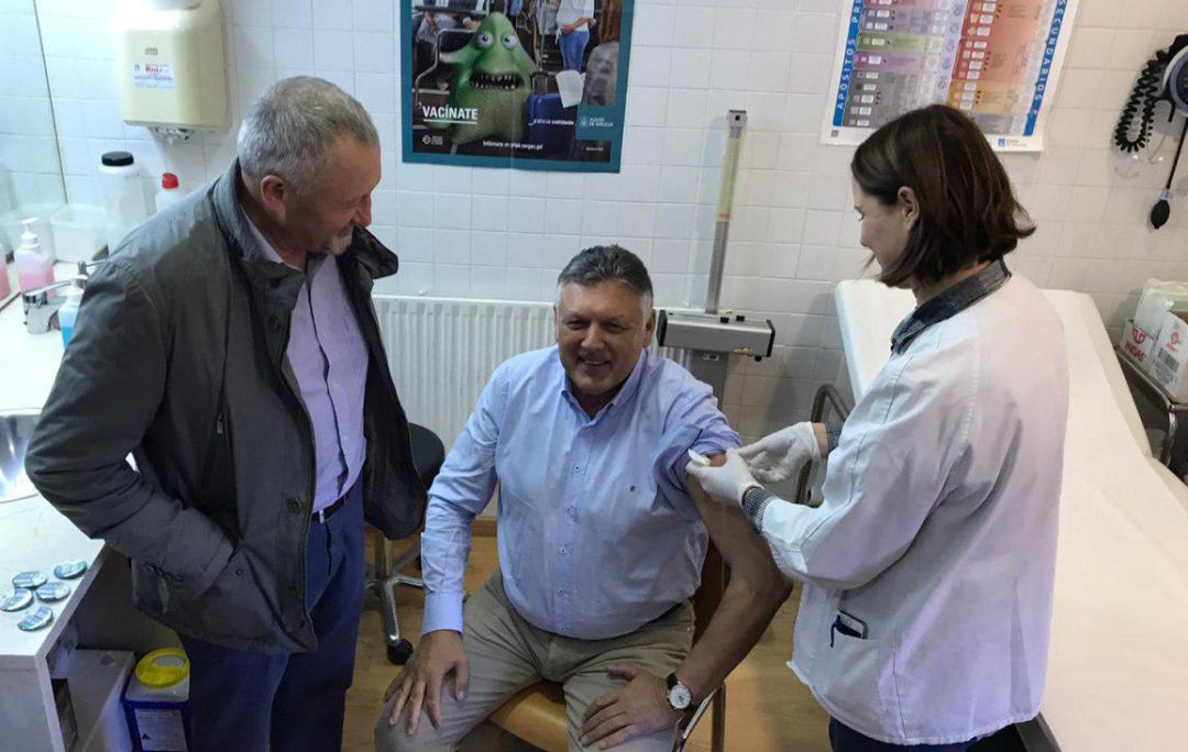 El alcalde de Sanxenxo llama "populistas de mierda" a los que usan la Sanidad Pública en el debate político El alcalde de Sanxenxo llama "populistas de mierda" a los que usan la Sanidad Pública en el debate político
