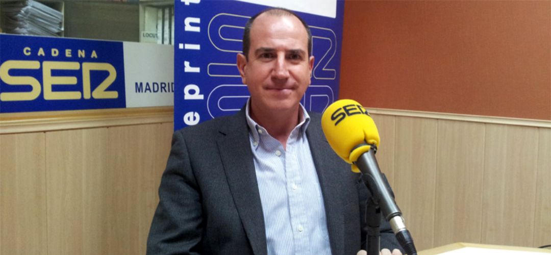 Eusebio García se sienta en el banquillo de los acusados por los cambios de gestión de la piscina cubierta municipal Eusebio García se sienta en el banquillo de los acusados por los cambios de gestión de la piscina cubierta municipal