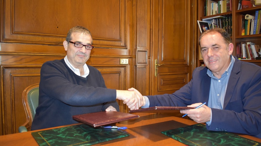 La Diputación apoya la labor de la Asociación TierraQuemada con la firma de un convenio dotado con 20.000 euros