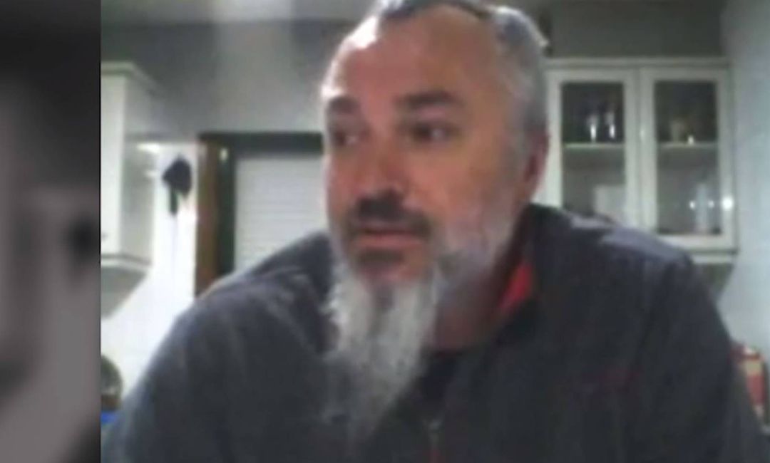 Luciano Méndez, en un fotograma de uno de sus vídeos. Luciano Méndez, en un fotograma de uno de sus vídeos.