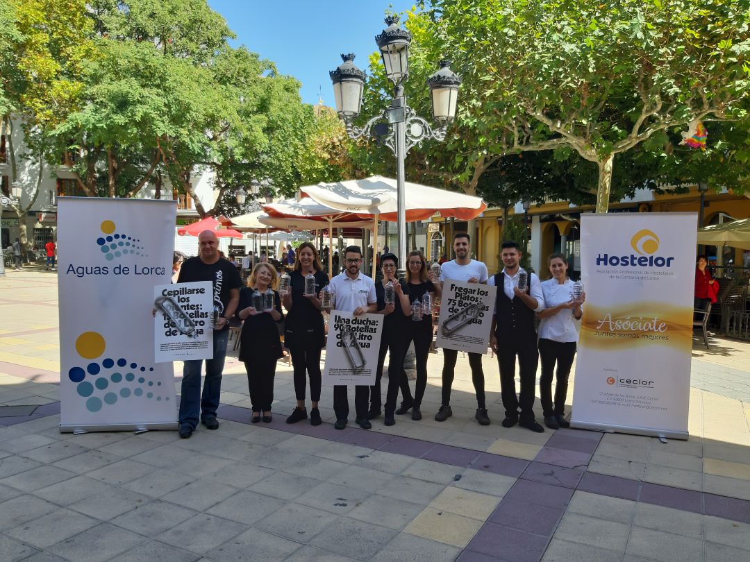 Cada lorquino consume una media de 160 litros de agua al día Cada lorquino consume una media de 160 litros de agua al día