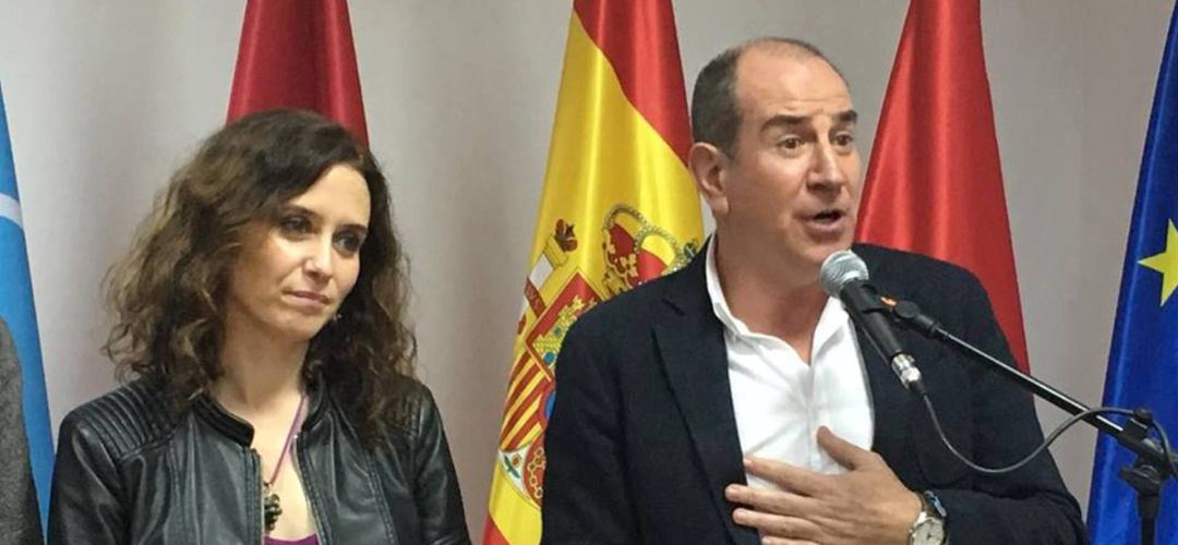 Eusebio García, exalcalde ya retirado de la política, en una imagen de archivo junto a la actual presidenta de la Comunidad de Madrid, Isabel Díaz Ayuso Eusebio García, exalcalde ya retirado de la política, en una imagen de archivo junto a la actual presidenta de la Comunidad de Madrid, Isabel Díaz Ayuso