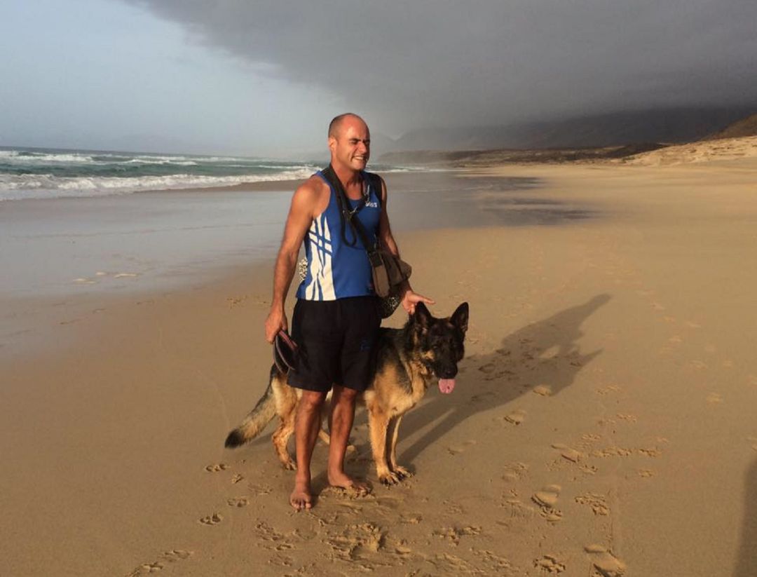 Pedro y su perro guía Veiro Pedro y su perro guía Veiro