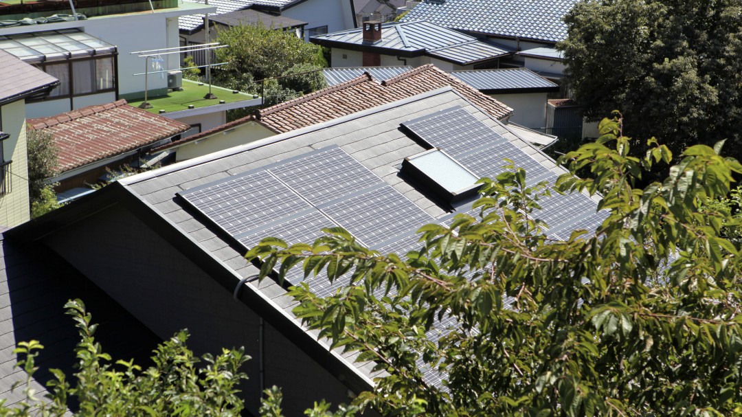 Autoconsumo eléctrico: el 62% de los grandes municipios ofrecen descuentos del IBI
