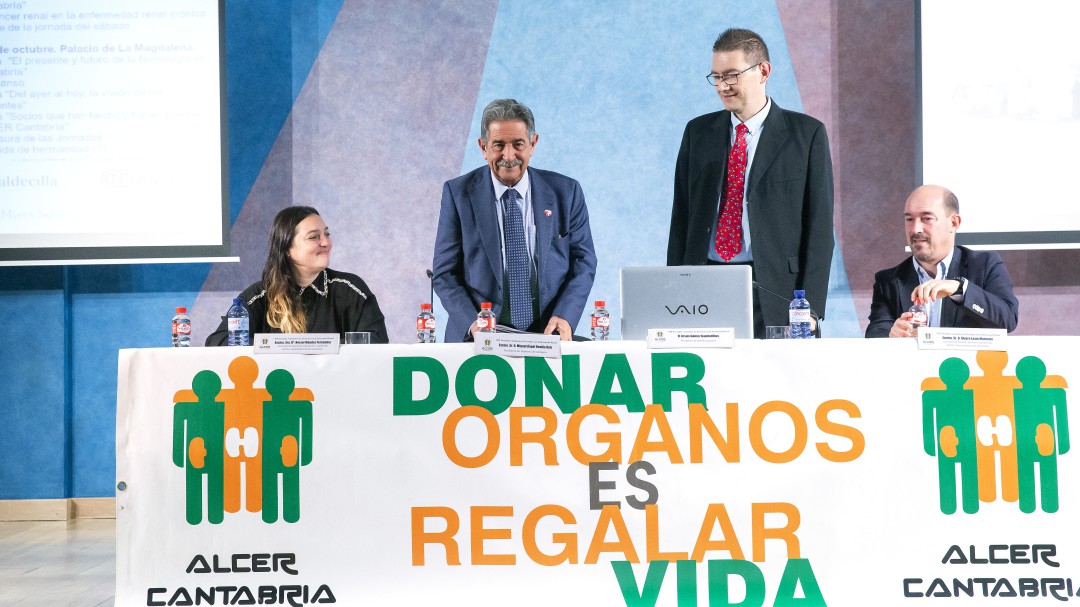 La Asociación para la Lucha Contra las Enfermedades del Riñón de Cantabria celebra 40 años