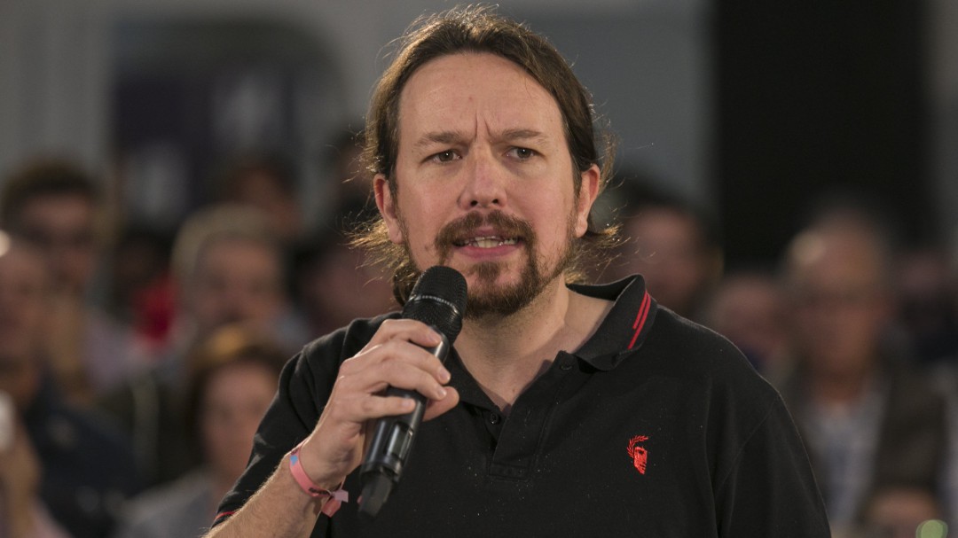 Pablo Iglesias pide a Pedro Sánchez que se comprometa a no pactar con el PP