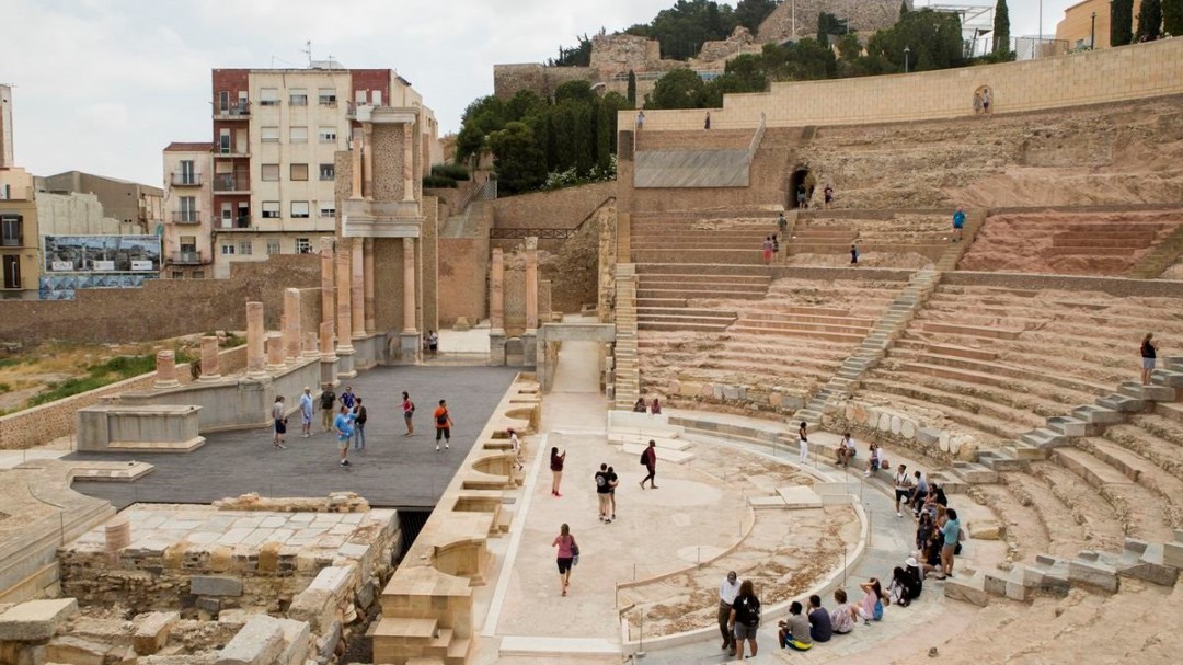 Nuevas visitas guiadas en el Teatro Romano de Cartagena de cara al puente