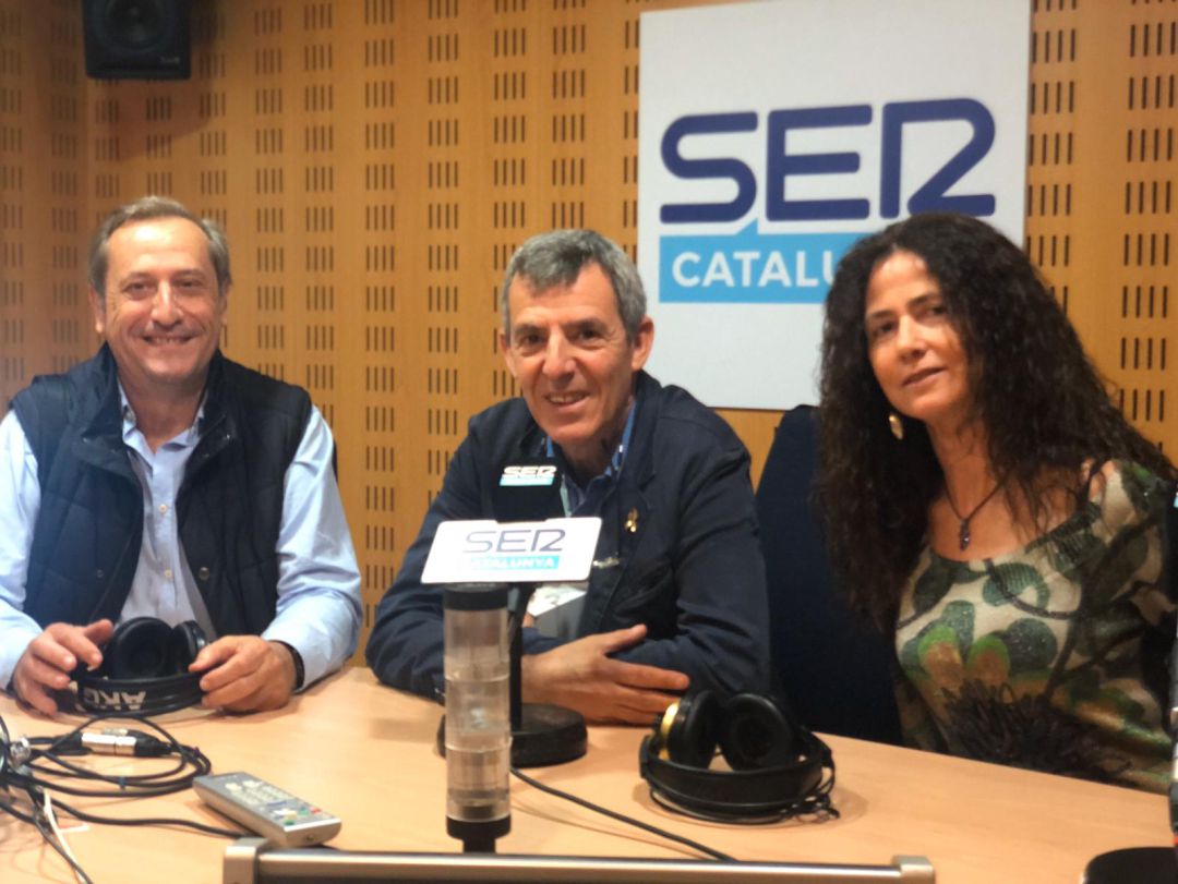 Narcís Genís, Eduard Cid i Marta Costa-Pau després de la tertúlia Narcís Genís, Eduard Cid i Marta Costa-Pau després de la tertúlia
