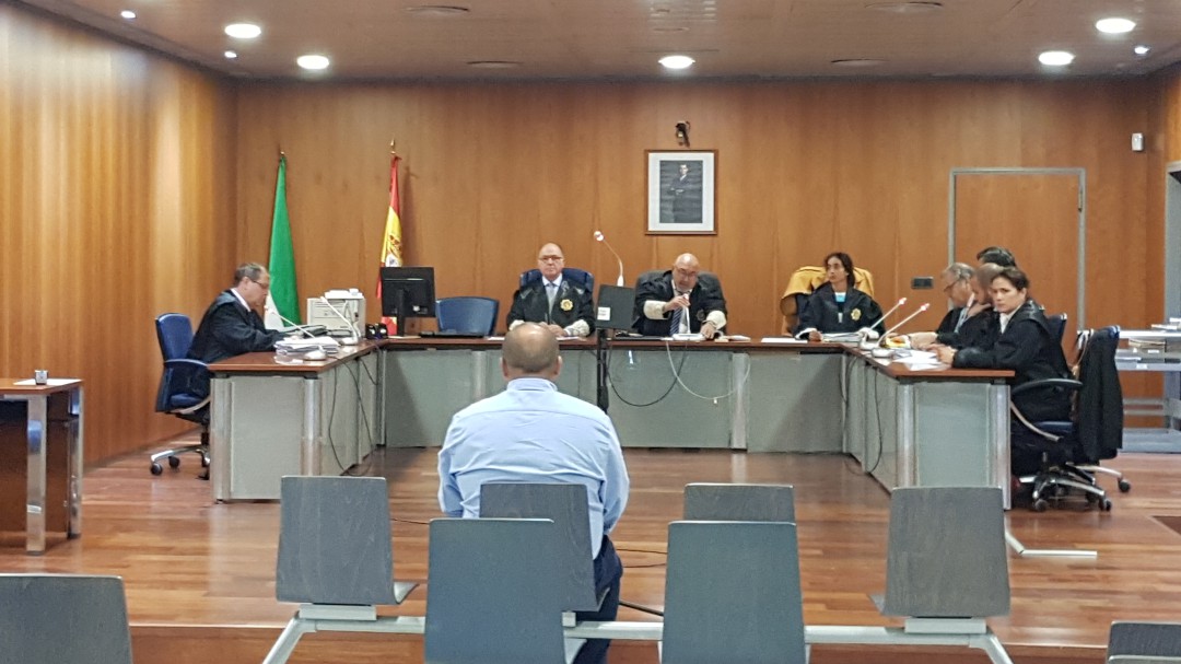 Condenado el hombre que agredió a Alberto Garzón y su pareja