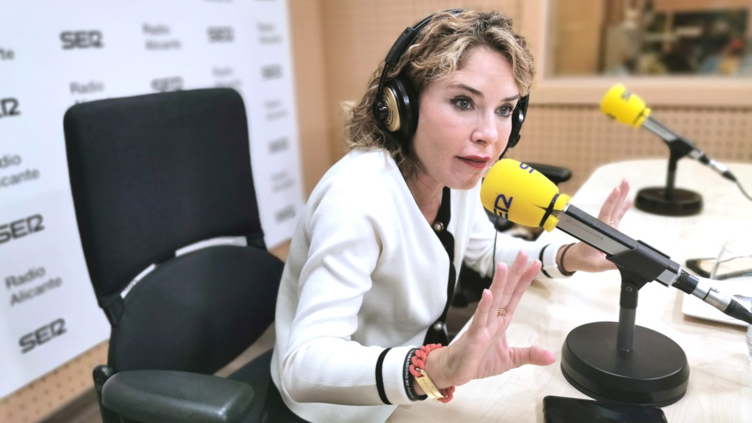 Marta Martín: "los alicantinos, saben lo que hemos hecho por la provincia en el Congreso"