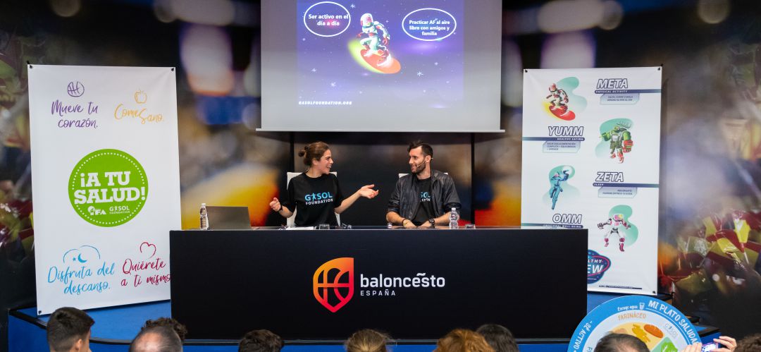 El jugador del Real Madrid Rudy Fernández impartió una charla aportando prácticas y consejos saludables El jugador del Real Madrid Rudy Fernández impartió una charla aportando prácticas y consejos saludables