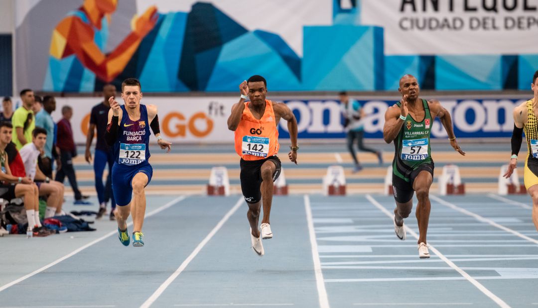 Aitor Ekobo (142) durante los LV Campeonatos de España en pista cubierta en Antequera donde quedó 5º en los 60 metros con 6.75 segundos. Aitor Ekobo (142) durante los LV Campeonatos de España en pista cubierta en Antequera donde quedó 5º en los 60 metros con 6.75 segundos.