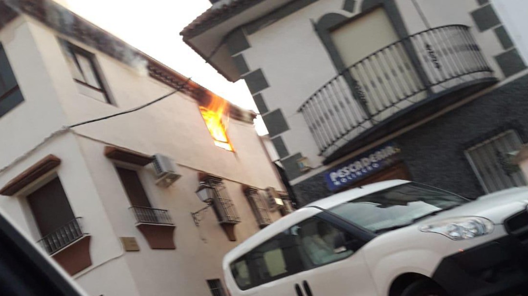 Incendio en una panadería de Carchelejo