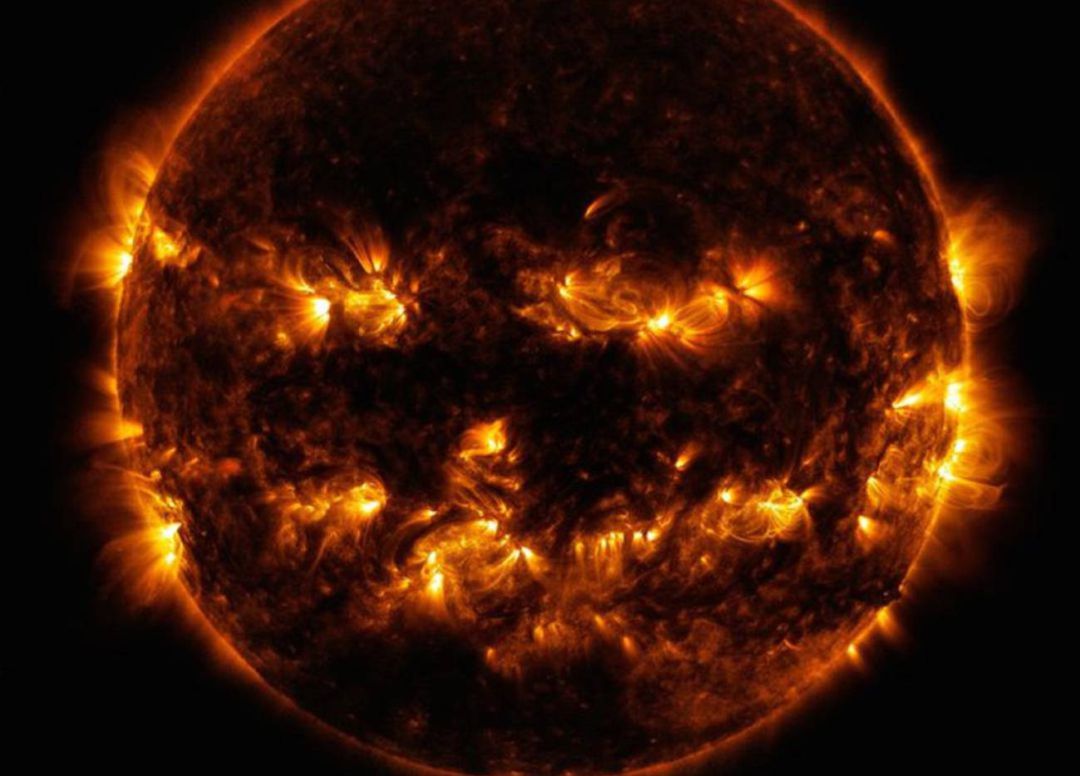 Imagen real del sol. Imagen real del sol.